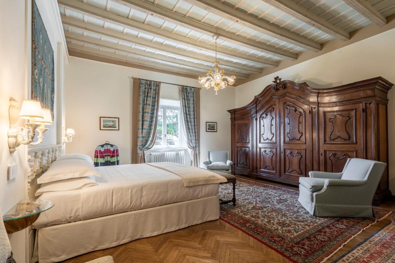 Foresteria Di Palazzo Radici Бергамо Екстериор снимка