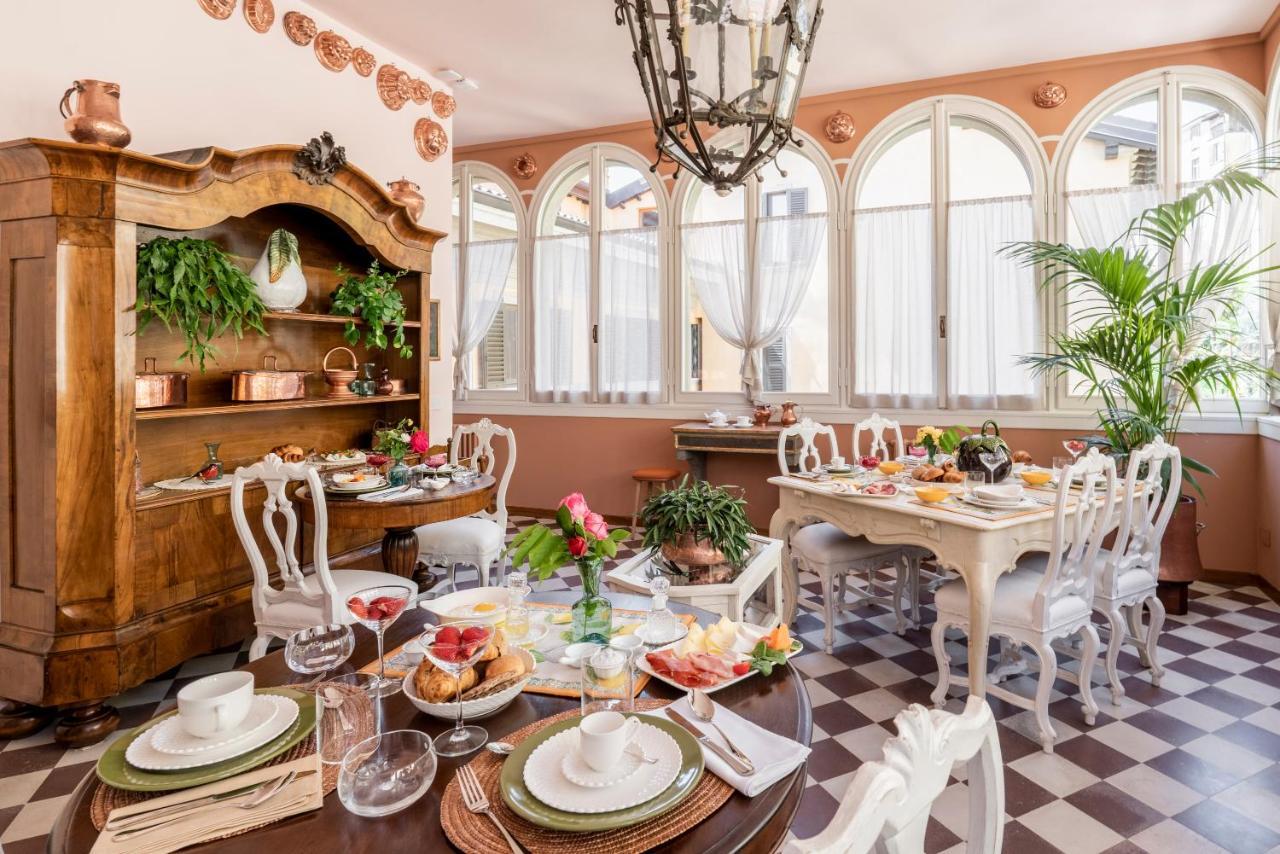 Foresteria Di Palazzo Radici Бергамо Екстериор снимка