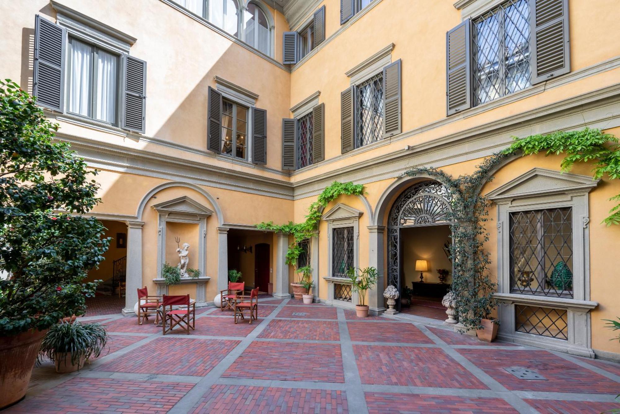 Foresteria Di Palazzo Radici Бергамо Екстериор снимка
